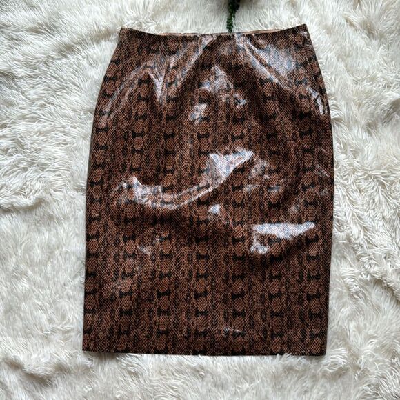 EXPRESS High Waisted Faux Leather Snakeskin Pencil Skirt Size 10 - Picture 4 of 6
